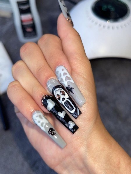 Halloween Acrylic Nails