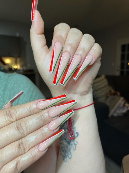 Red And Green Nails