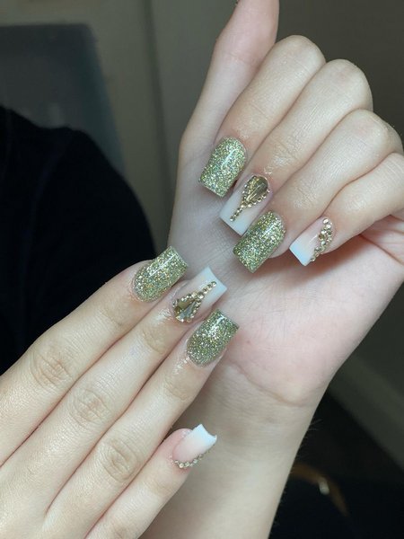 Short Acrylic Nails