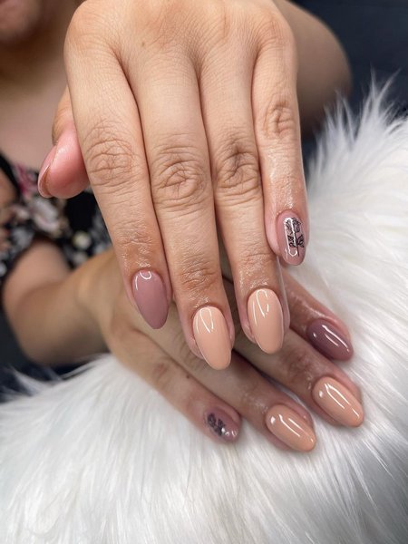 Short Round Nails