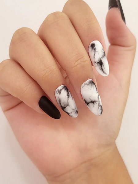 White And Black Nails