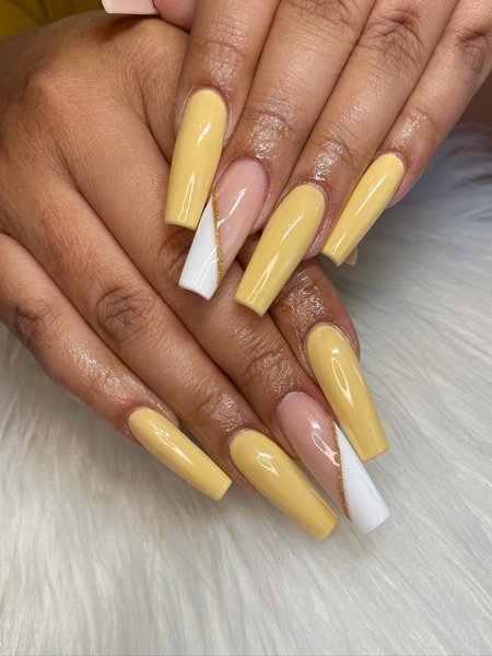 White And Yellow Nails