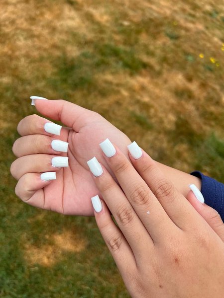 White Short Nails